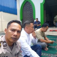 Polsek Cikupa Gelar Jumling di Masjid Baitul Amin, Pererat Kedekatan dengan Warga