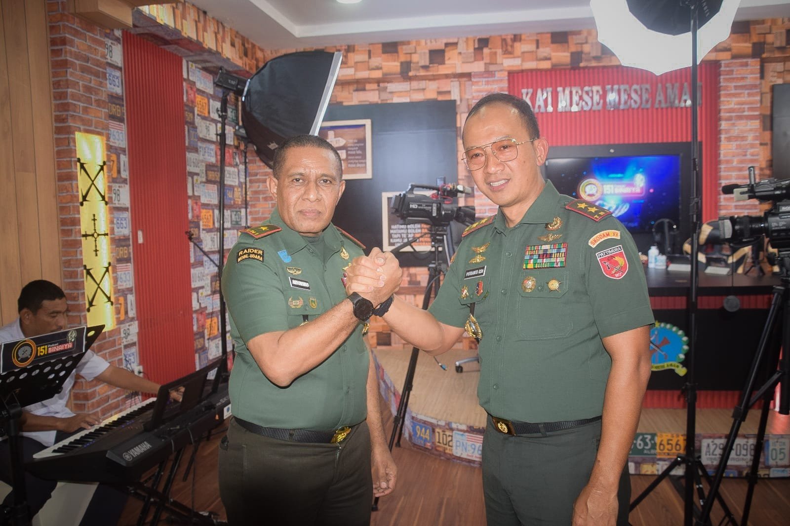 Pangdam XV/Pattimura Beri Apresiasi Positif dan Ajak Nobar Soal Film “Janji Senja” yang di Sutradarai Danrem 151/Binaiya