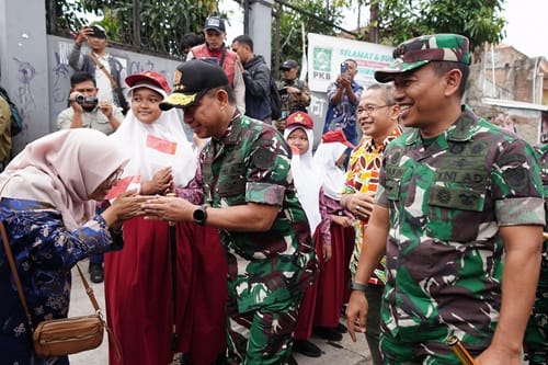 TNI Kawal Penuh Program Makan Bergizi Gratis untuk Anak Bangsa