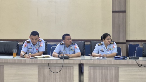 Taklimat Akhir Audit Itkoopsudnas Perode II TA 2025 di Lanud Sultan Hasanuddin