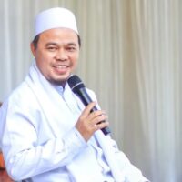 KH Hafidz Gunawan: Hindari Kekerasan dan Percayakan pada Polri