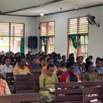 Kapolres Maybrat Hadiri Ibadah Minggu Kasih, Ajak Warga Jaga Kamtibmas dan Pererat Persaudaraan