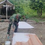 Bantu Warga Kurang Mampu Jelang Peringatan HUT Ke-80 TNI, Kodim 1710/Mimika Perbaiki Rumah Tidak Layak Huni