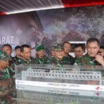 Kasad Jenderal TNI Maruli Simanjuntak Tinjau Stand Zeni AD di TNI AD FAIR 2025