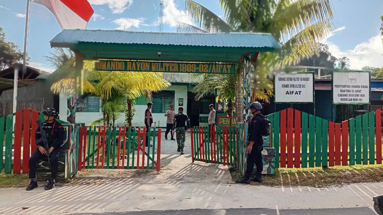 Polres Maybrat Laksanakan Patroli Gabungan Bersama Sat Brimob Guna Mengantisipasi Sitkamtibmas