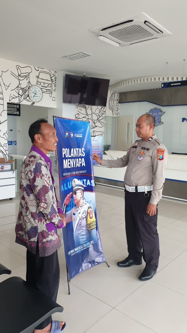 Polisi Tuban Ajak Warga Mudah Urus SIM dan STNK
