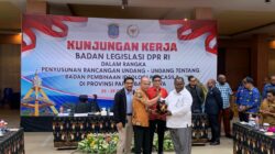 Baleg DPR RI Jaring Aspirasi di Papua Barat Daya, Dorong Penguatan Ideologi Pancasila Lewat RUU Pendidikan BPIP Baleg DPR RI Jaring Aspirasi di Papua Barat Daya, Dorong Penguatan Ideologi Pancasila Lewat RUU Pendidikan BPIP
