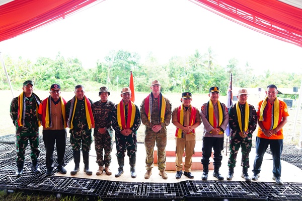 Bhakti Kanyini 2025 Resmi Ditutup: TNI dan ADF Sukses Gelar Latihan Penanggulangan Bencana Bhakti Kanyini 2025 Resmi Ditutup: TNI dan ADF Sukses Gelar Latihan Penanggulangan Bencana