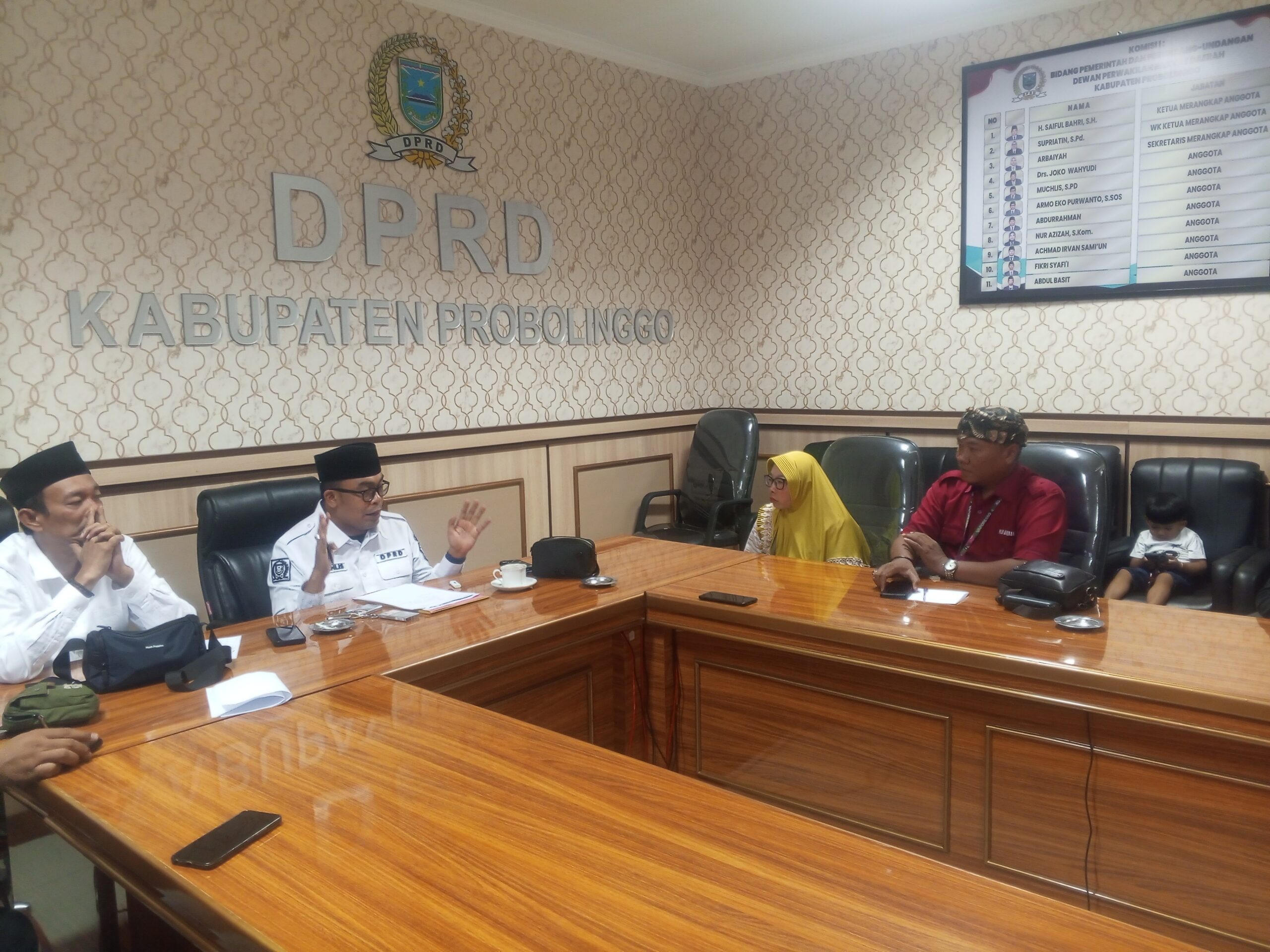Kasus Suarni Sapikerep, Komisi I DPRD Probolinggo Dorong Polres Percepat P21 Agar Segera Naik ke Kejaksaan Kasus Suarni Sapikerep, Komisi I DPRD Probolinggo Dorong Polres Percepat P21 Agar Segera Naik ke Kejaksaan