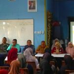 Babinsa Hadiri Sosialisasi Posyandu Remaja, Dukung Kesehatan Generasi Muda Babinsa Hadiri Sosialisasi Posyandu Remaja, Dukung Kesehatan Generasi Muda
