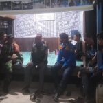 Kebersamaan Babinsa Dan Masyarakat Dalam Menciptakan Lingkungan Yang Aman Saat Malam Kebersamaan Babinsa Dan Masyarakat Dalam Menciptakan Lingkungan Yang Aman Saat Malam