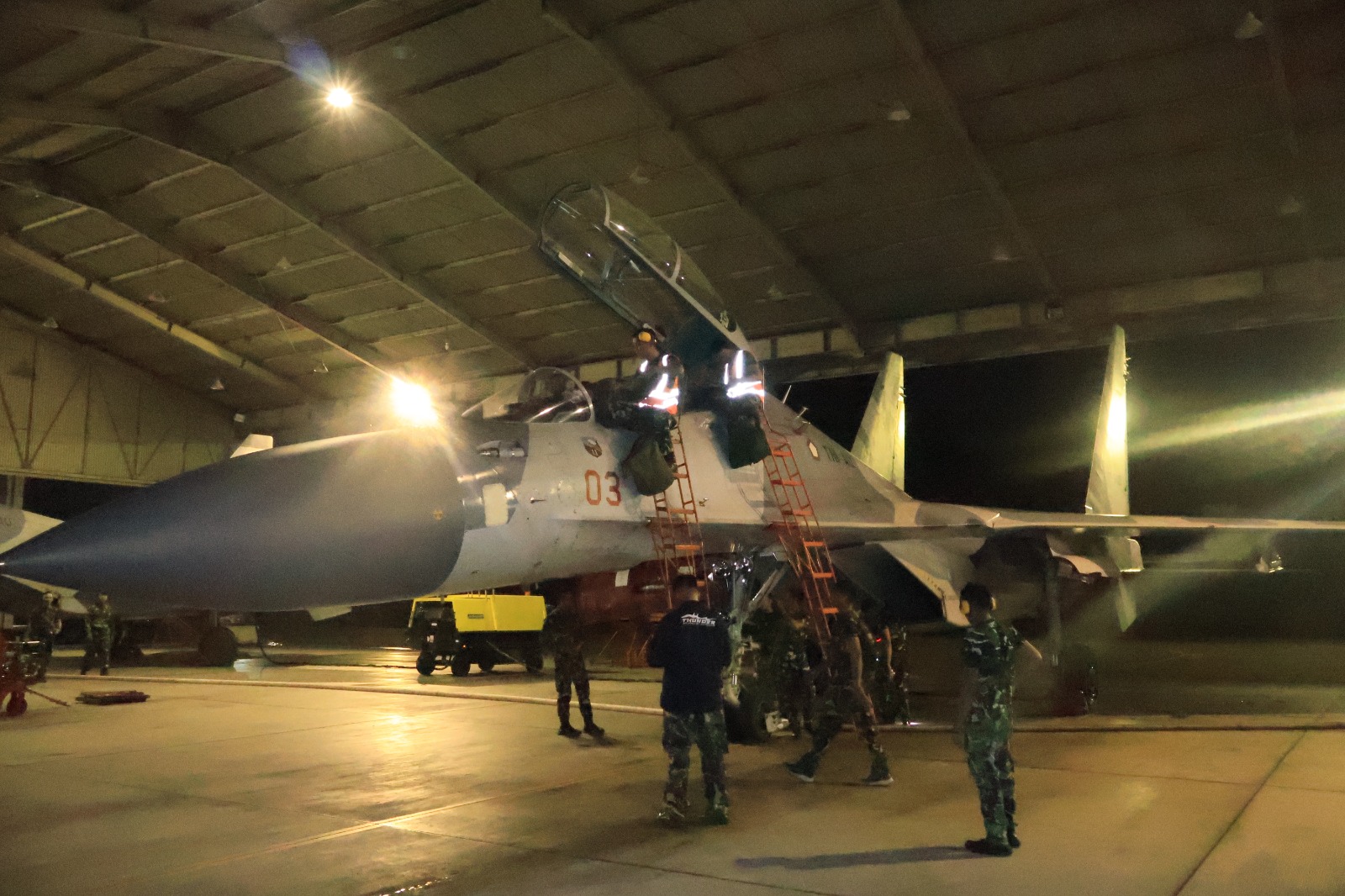Tingkatkan Profisiensi Penerbang, Lanud Sultan Hasanuddin Gelar Latihan Terbang Malam