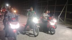 Tingkatkan Kamtibmas Di Malam Hari Babinsa Bersama Warga Lakukan Patroli Siskamling