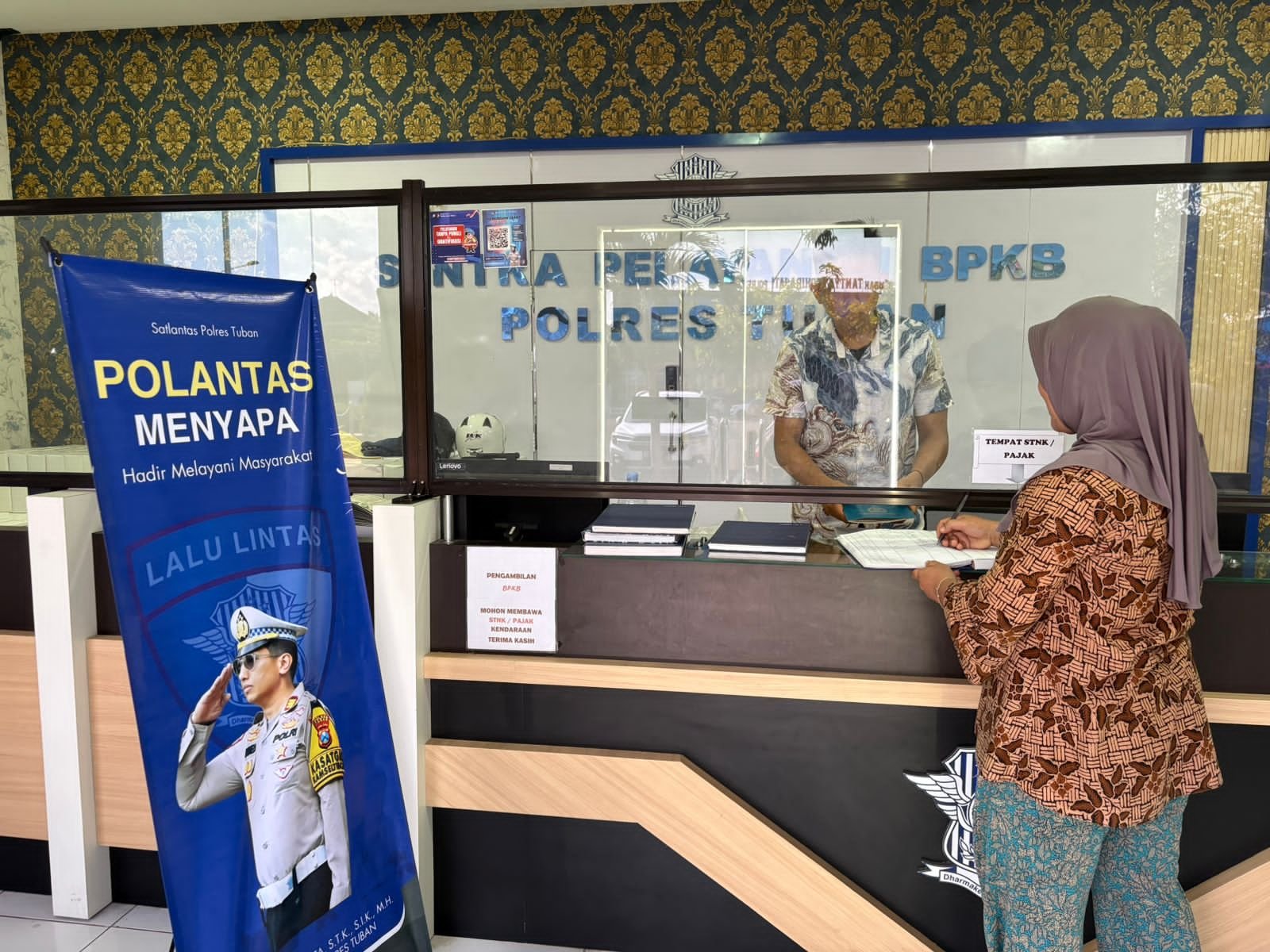 Lewat Polantas Menyapa, Polisi Ajak Warga Pahami Arti Tertib Lalu Lintas Lewat Polantas Menyapa, Polisi Ajak Warga Pahami Arti Tertib Lalu Lintas