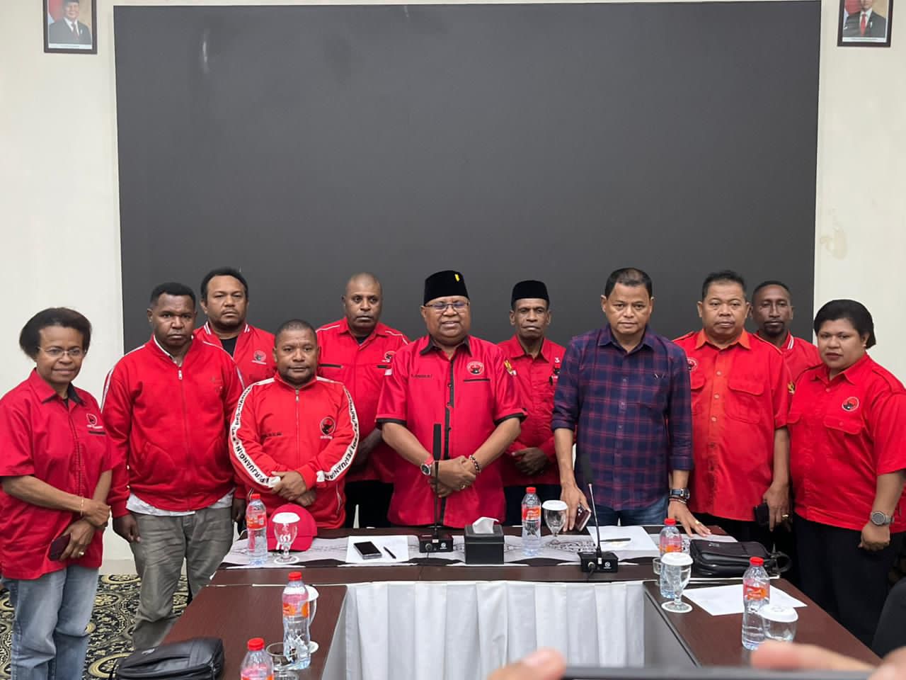 PDI Perjuangan Papua Barat Daya Gelar Konsolidasi di Sorong, Tegaskan Legalitas dan Kesiapan Konverda