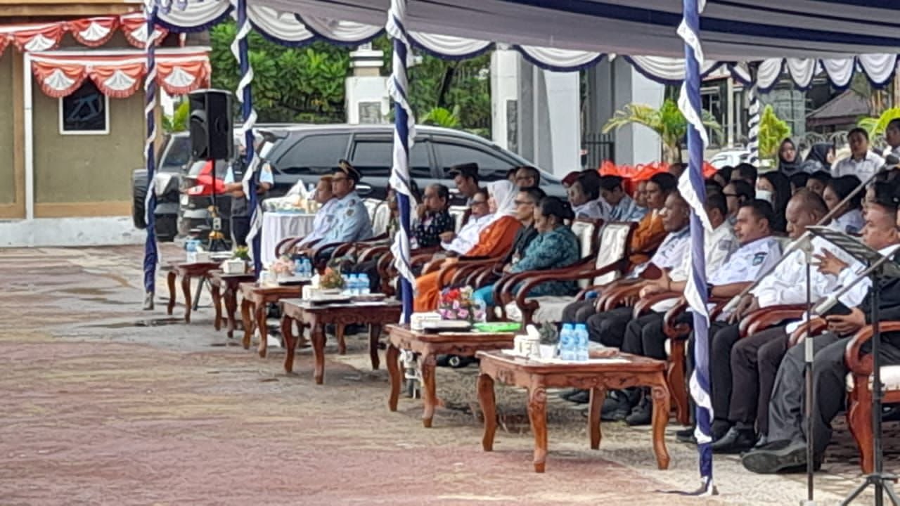 Wakil Wali Kota Sorong Pimpin Apel HKN ke-61: Generasi Sehat, Masa Depan Hebat Wujud Komitmen Kota Sorong Bangun Kesehatan Unggul dan Terintegrasi Wakil Wali Kota Sorong Pimpin Apel HKN ke-61: Generasi Sehat, Masa Depan Hebat Wujud Komitmen Kota Sorong Bangun Kesehatan Unggul dan Terintegrasi