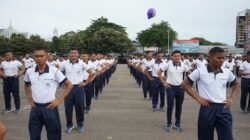 Penuh Semangat, Prajurit Yonif 2 Marinir Ikut Meriahkan Olahraga Bersama Kasal Dalam Rangka HUT Marinir ke-80