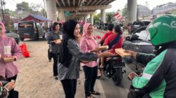 Prajurit Yonif 2 Beserta Jalasenastri Ranting B Cabang 2 Korcab Pasmar 1 Laksanakan Kegiatan Rutin Berbagi Jum’at Berkah