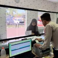 Ketika Polisi Jadi Sahabat: Program Menyapa Polantas Tuban Disambut Antusias