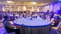 Panglima TNI Raih Penghargaan Outstanding Leadership di CNN Indonesia Awards 2025