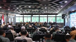 Presiden RI, Menhan RI dan Panglima TNI Rapat Evaluasi Percepatan Pembangunan KDKMP