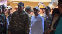 Panglima TNI Dampingi Menhan RI Tinjau Langsung Pengungsi Banjir di Pidie Jaya, Aceh