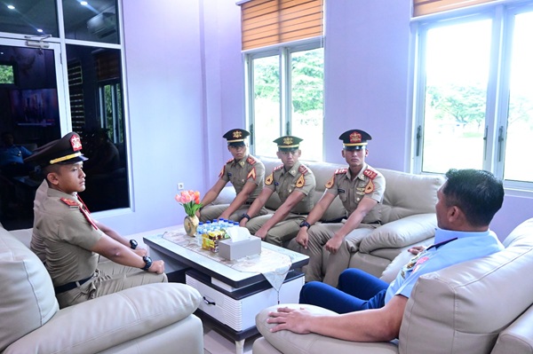 Danlanud Sultan Hasanuddin Terima Kunjungan Silaturahmi Taruna AAU Asal Makassar