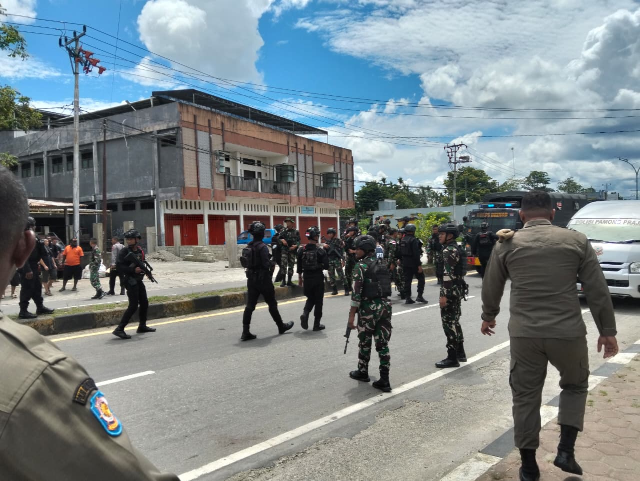 Kodim 1710/Mimika Gelar Patroli Gabungan Antisipasi Gangguan Kamtibmas di Wilayah Timika