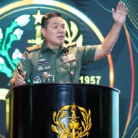 Gubernur Akmil Berikan Pembekalan kepada 713 Taruna Tingkat I/Pratar