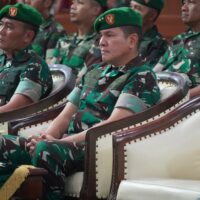 Gubernur Akademi Militer Hadiri Penutupan Masa Pengenalan Lingkungan Taruna Tingkat I/Pratar