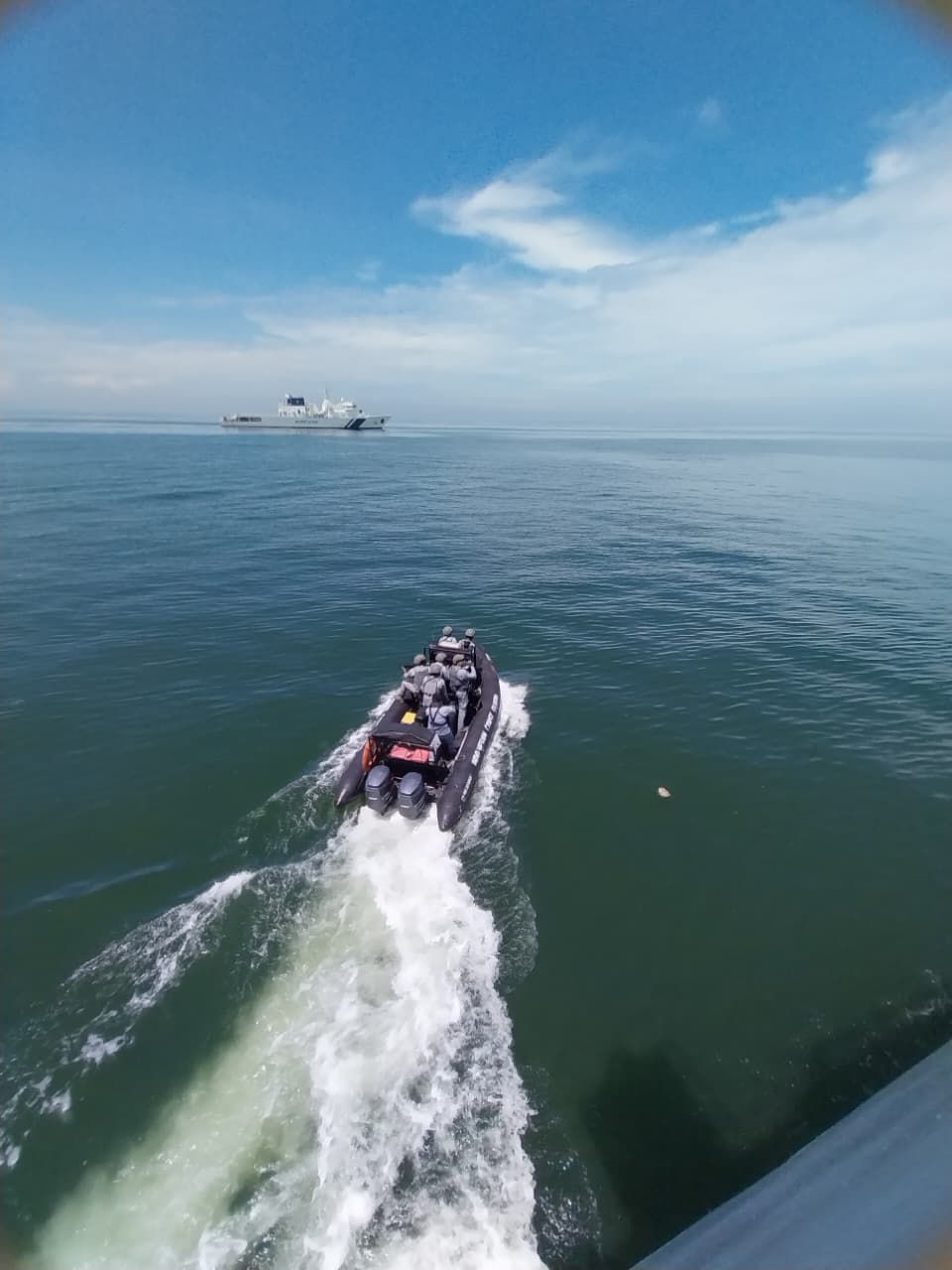 Bakamla RI dan Indian Coast Guard Gelar Passing Exercise di Laut Jawa Bakamla RI dan Indian Coast Guard Gelar Passing Exercise di Laut Jawa