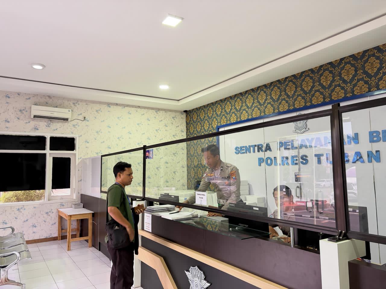 Dari Sawah ke Loket: Polantas Menyapa Menjangkau Semua Lapisan Masyarakat Tuban