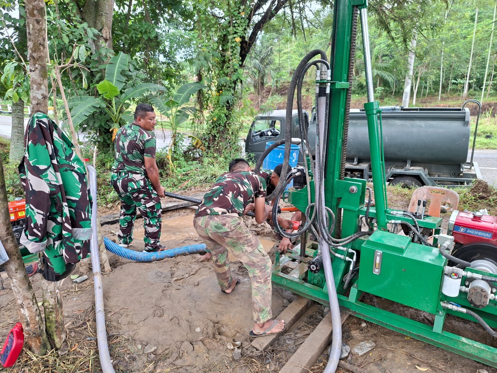Krisis Air Bersih Pascabanjir, TNI Bangun Sumur Bor di Sejumlah Wilayah Aceh