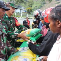 Gerakan Pangan Murah Kodim 1714/Puncak Jaya, Wujud Kepedulian Untuk Stabilitas Harga Beras