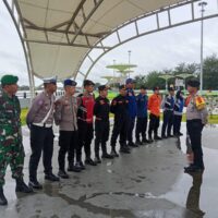 Sinergitas TNI–Polri dan Stakeholder Dalam Apel Gabungan PAM Nataru, Wujudkan Lingkungan Yang  Aman Dan Kondusif