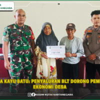 Babinsa Kayu Batu: Penyaluran BLT Dorong Pemulihan Ekonomi Desa