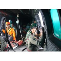 TNI Temukan Lokasi Jatuhnya Pesawat ATR 42-500 di Gunung Bulusaraung