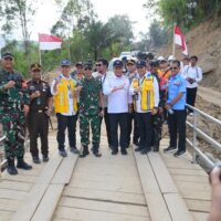 Kasum TNI Tinjau Pembangunan Hunian Sementara di Desa Napa Tapanuli Selatan