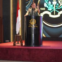 Gubernur Akmil Berikan Pengarahan kepada Perwira Remaja Abituren Akmil TA 2025