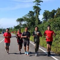 Latihan Rutin, Prajurit Kodim 1710/Mimika Tempuh Lari 8 Km