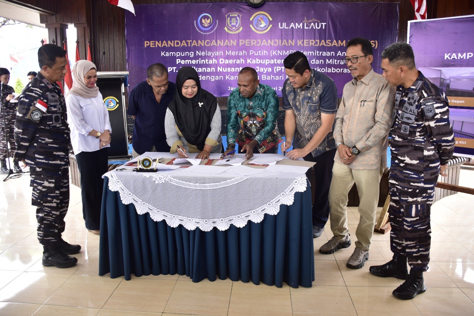 Penandatanganan PKS Kampung Nelayan Merah Putih Dorong Penguatan Ekonomi Maritim di Sarmi