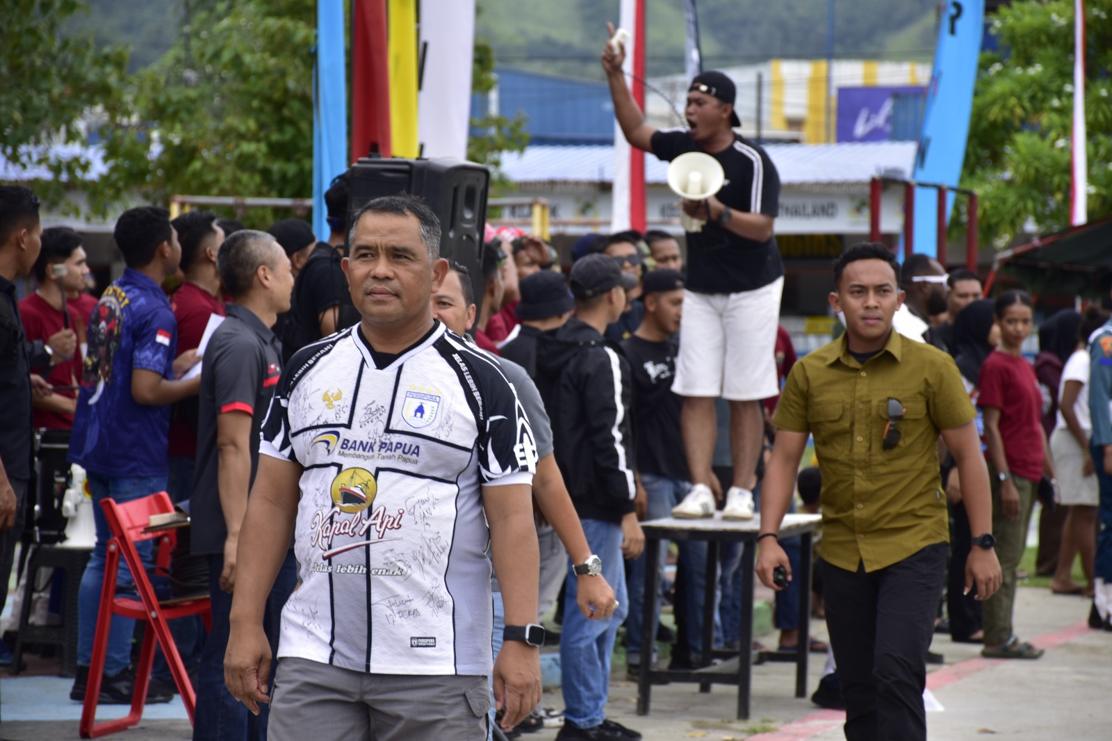 Dankodaeral X Cup 2026 Berlanjut, Mayjen TNI (Mar) Werijon Saksikan Langsung Pertandingan Hari Kedua Dankodaeral X Cup 2026 Berlanjut, Mayjen TNI (Mar) Werijon Saksikan Langsung Pertandingan Hari Kedua