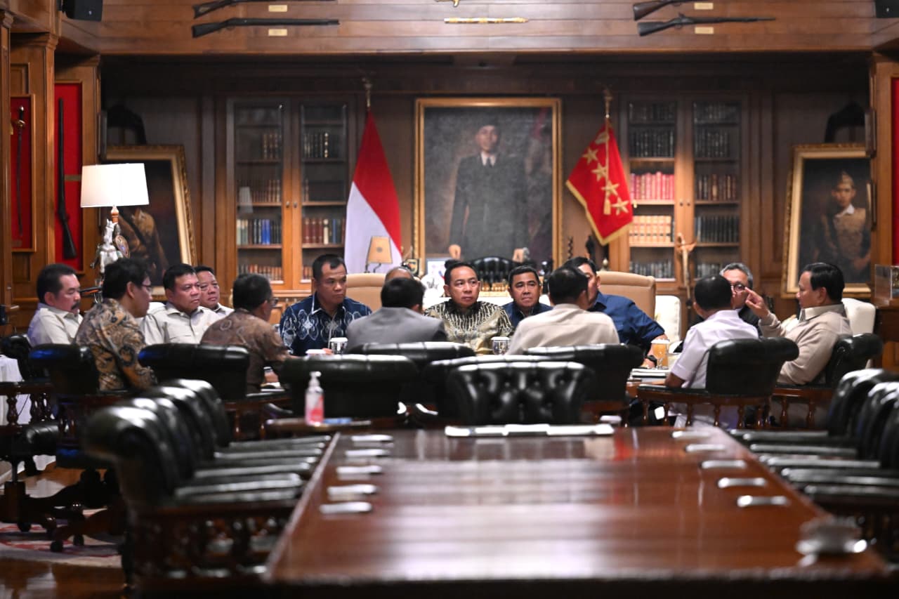 Panglima TNI Hadiri Pertemuan Terbatas Kabinet di Hambalang, Bahas Program Strategis Nasional Berjalan Tepat Sasaran