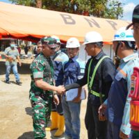 Kasum TNI Tinjau  Pembangunan Huntara-Huntap  di Tapanuli Selatan