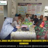 Babinsa Jaga Silaturahmi dengan Anggota BPD melalui Komsos