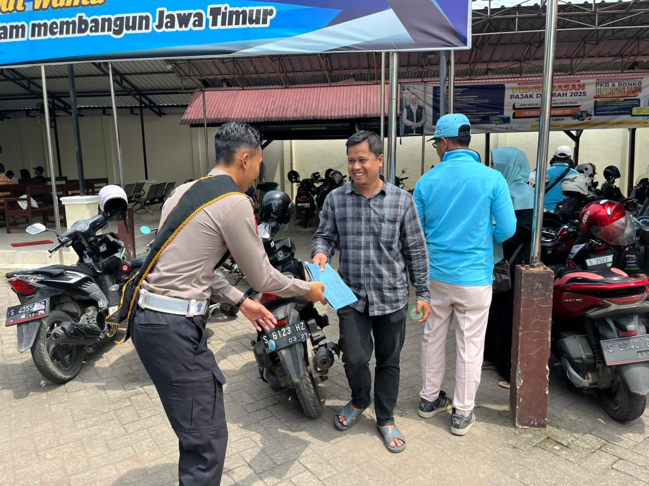 Polantas Menyapa dan Seni Melayani Tanpa Menggurui