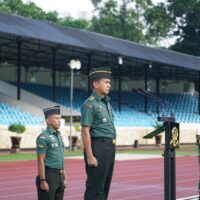 Upacara Bendera Pekan Kedua Februari 2026 Taruna dan Organik Akademi Militer