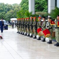 Perkuat Diplomasi Militer, Panglima TNI Bersama Menhan RI Terima Courtesy Call Kasau Pakistan