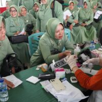 HUT Persit KCK ke- 80, Kodim Bojonegoro Gelar Pemeriksaan EKG dan HPV DNA