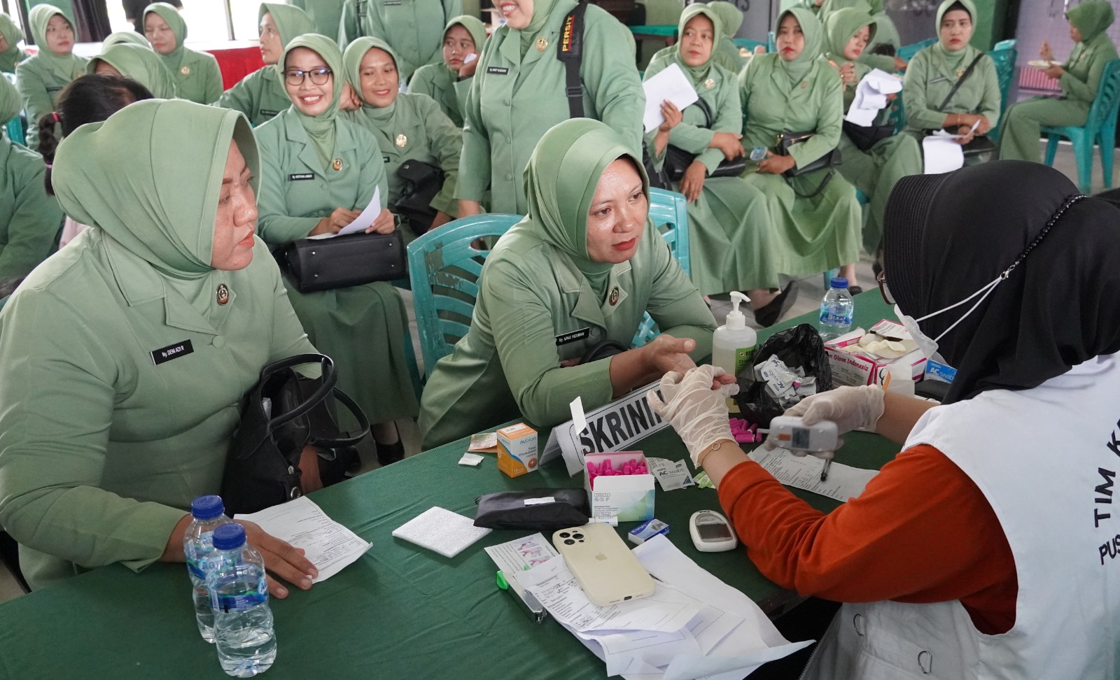 HUT Persit KCK ke- 80, Kodim Bojonegoro Gelar Pemeriksaan EKG dan HPV DNA